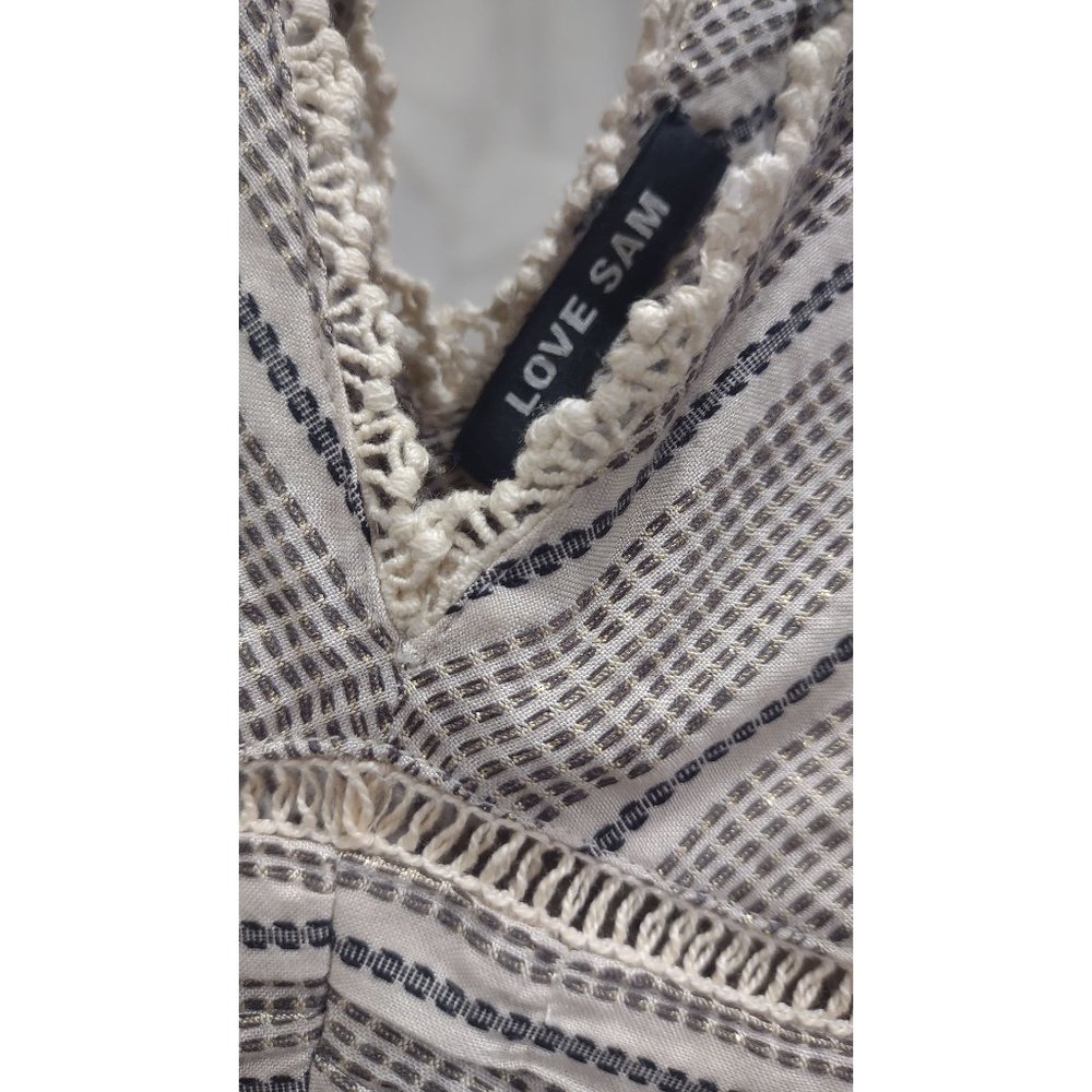 Flowy Sleeveless Blouse